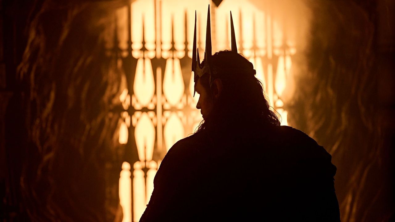 Featured image Peggs Balrog and Sauron share scenes in The Rings of Power 3