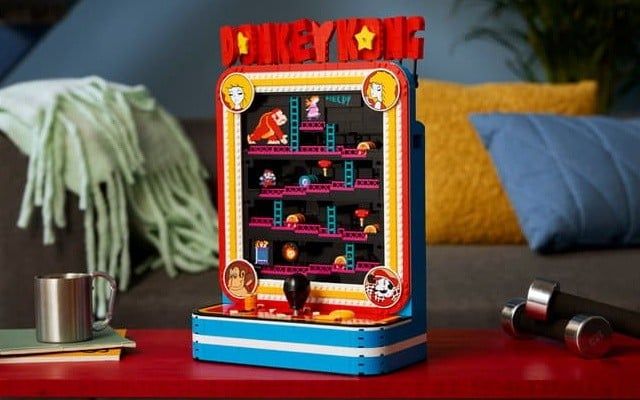 Featured image Donkey Kong Arcade LEGO Set Revealed August 2026