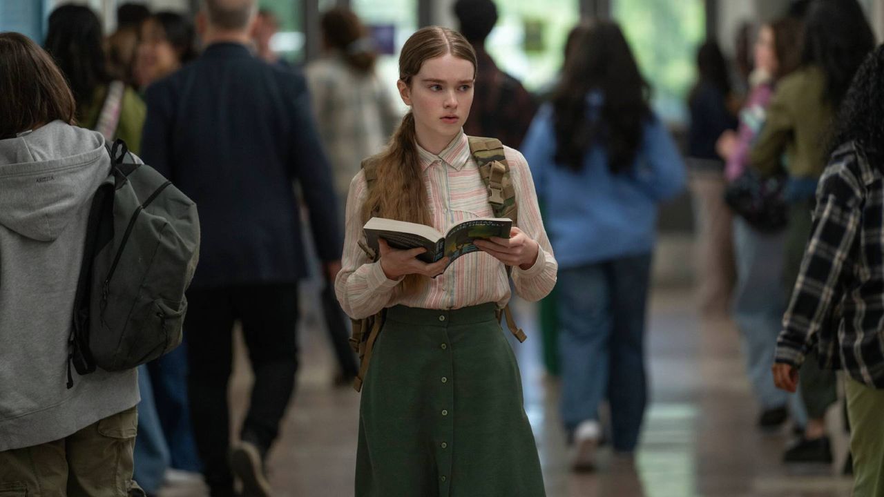 Featured image First Carrie trailer reveals the entire story