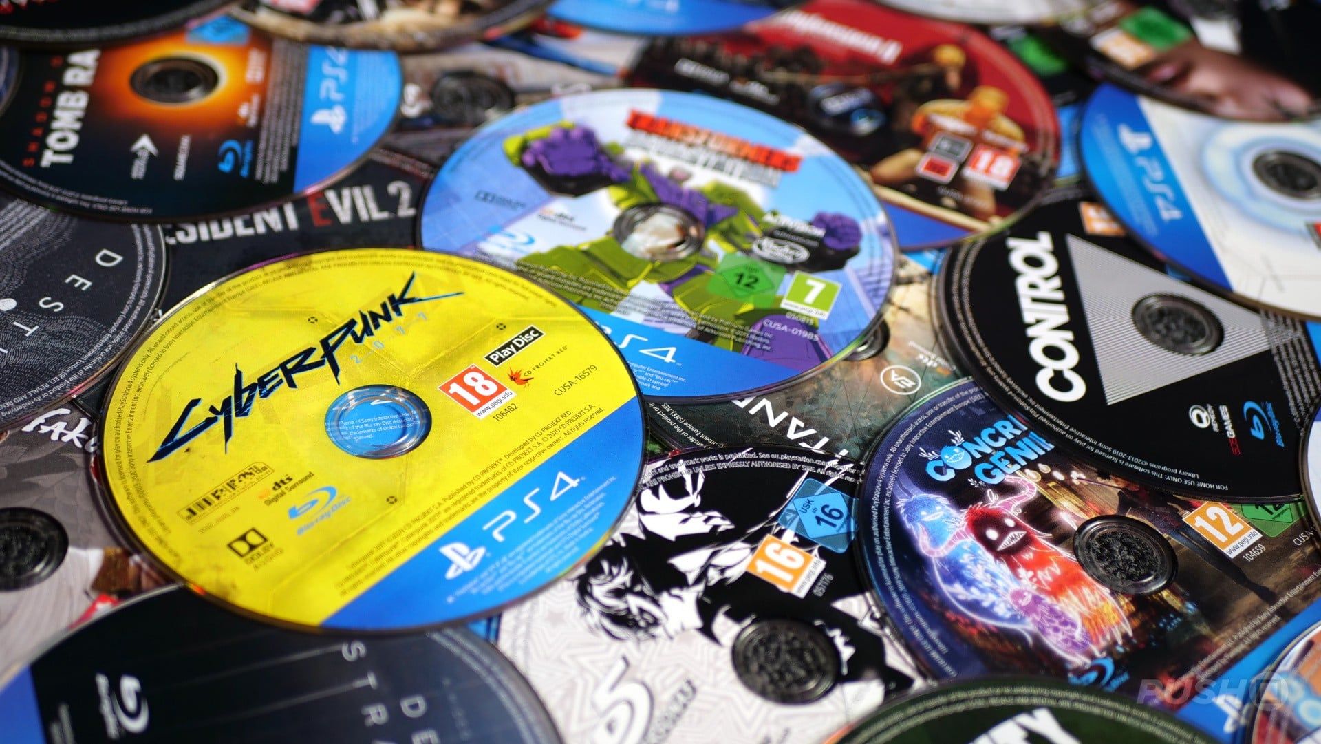 Featured image Sony keeps making PS5 discs despite the physical media deadline