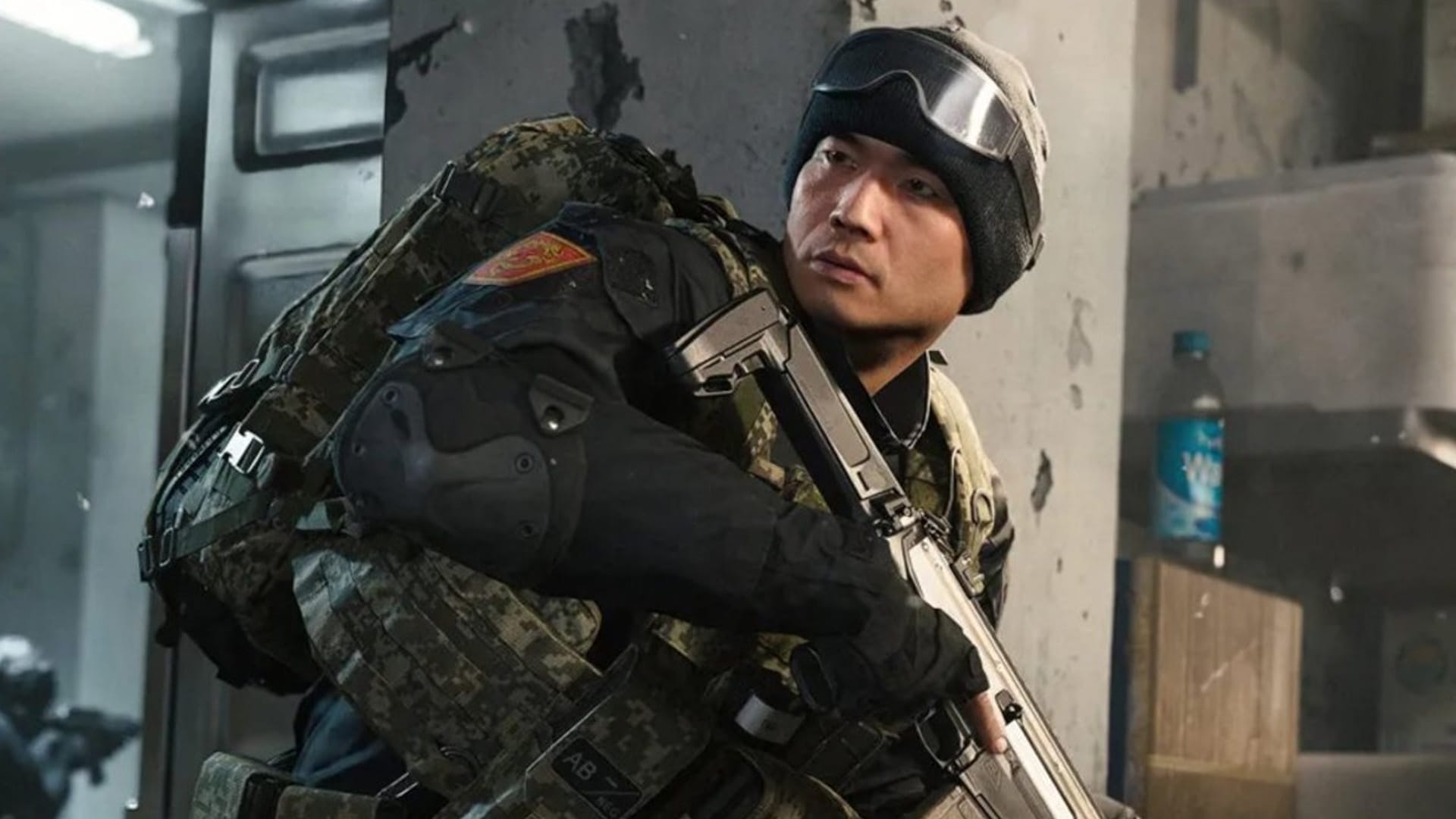 Featured image Warzone camos vanish as Activision changes MW4