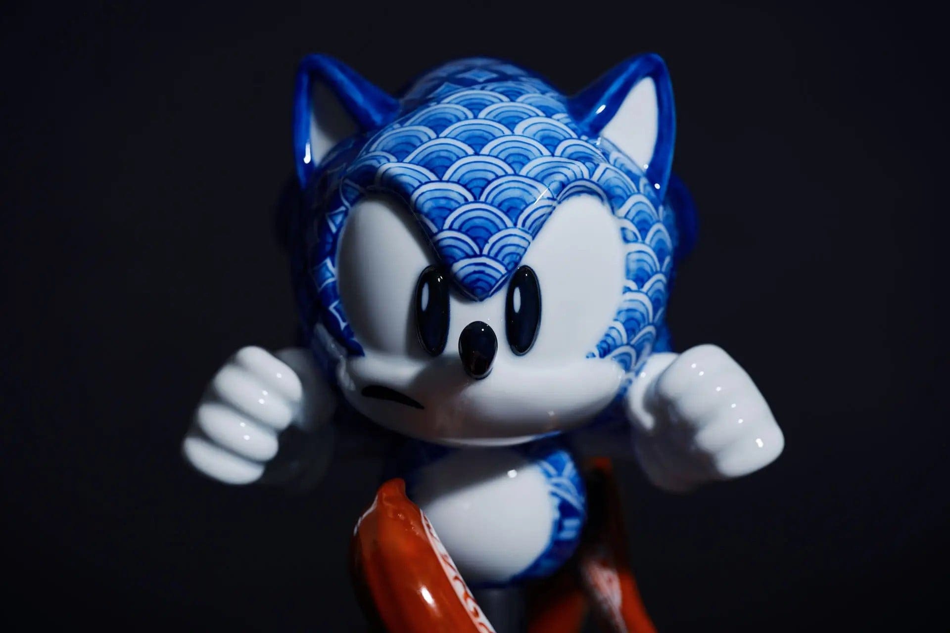 Featured image Sonic acquires an extremely rare porcelain statue